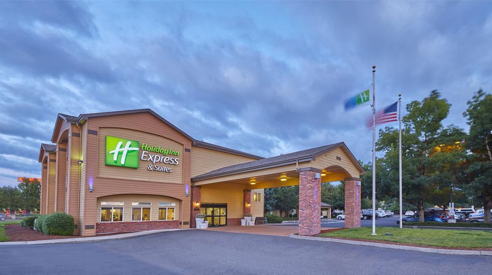 La Quinta Inn & Suites By Wyndham Springfield Exteriér fotografie