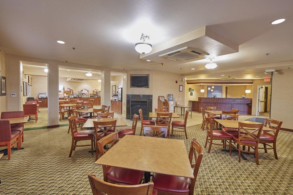 La Quinta Inn & Suites By Wyndham Springfield Exteriér fotografie