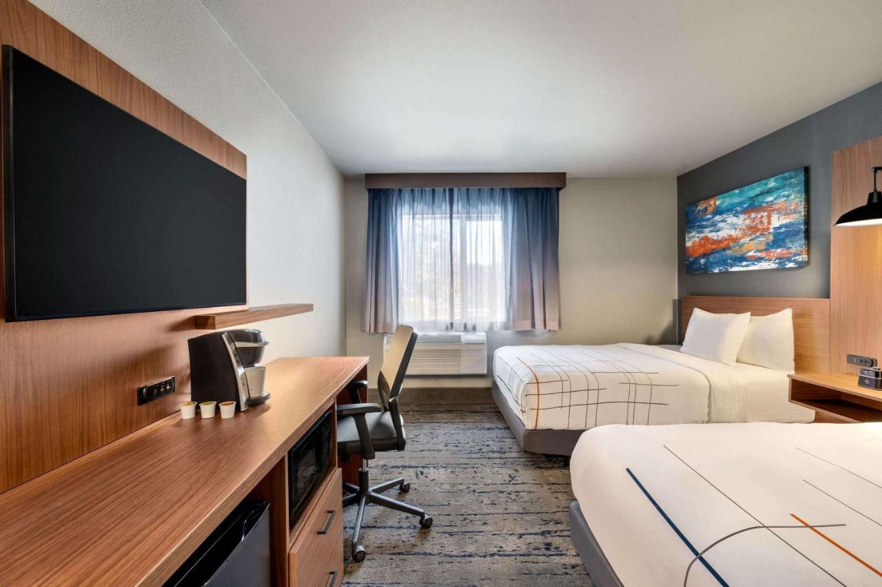 La Quinta Inn & Suites By Wyndham Springfield Exteriér fotografie