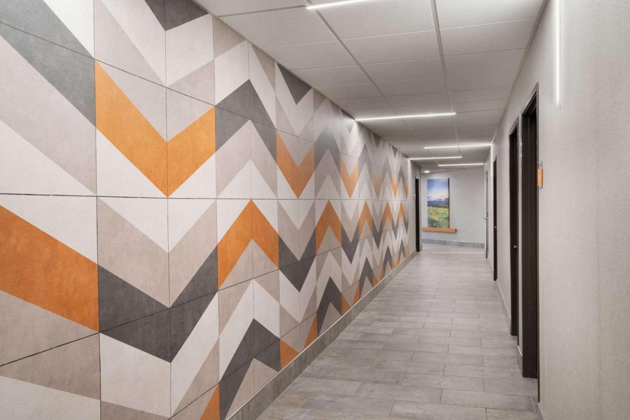 La Quinta Inn & Suites By Wyndham Springfield Exteriér fotografie