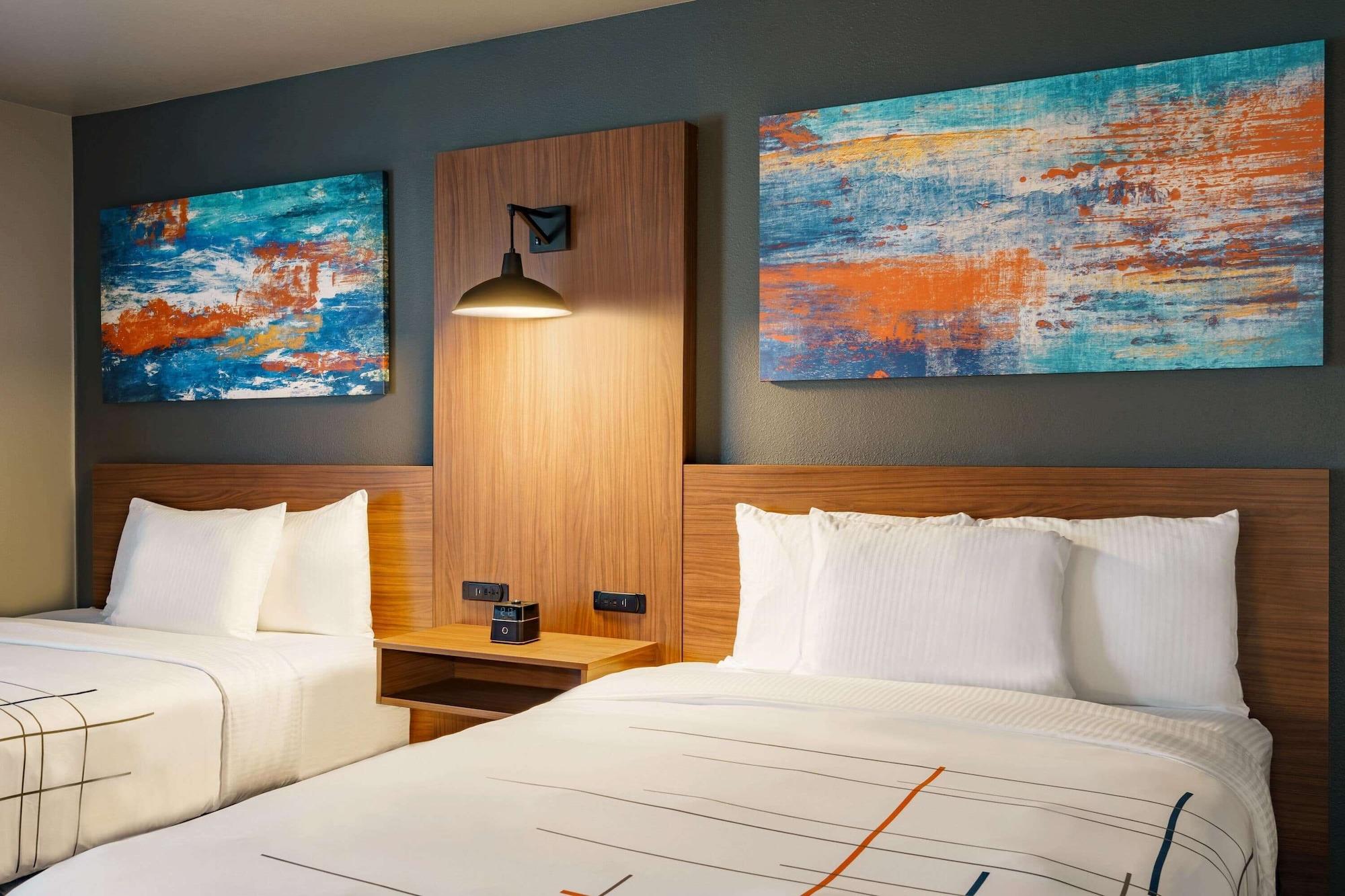 La Quinta Inn & Suites By Wyndham Springfield Exteriér fotografie