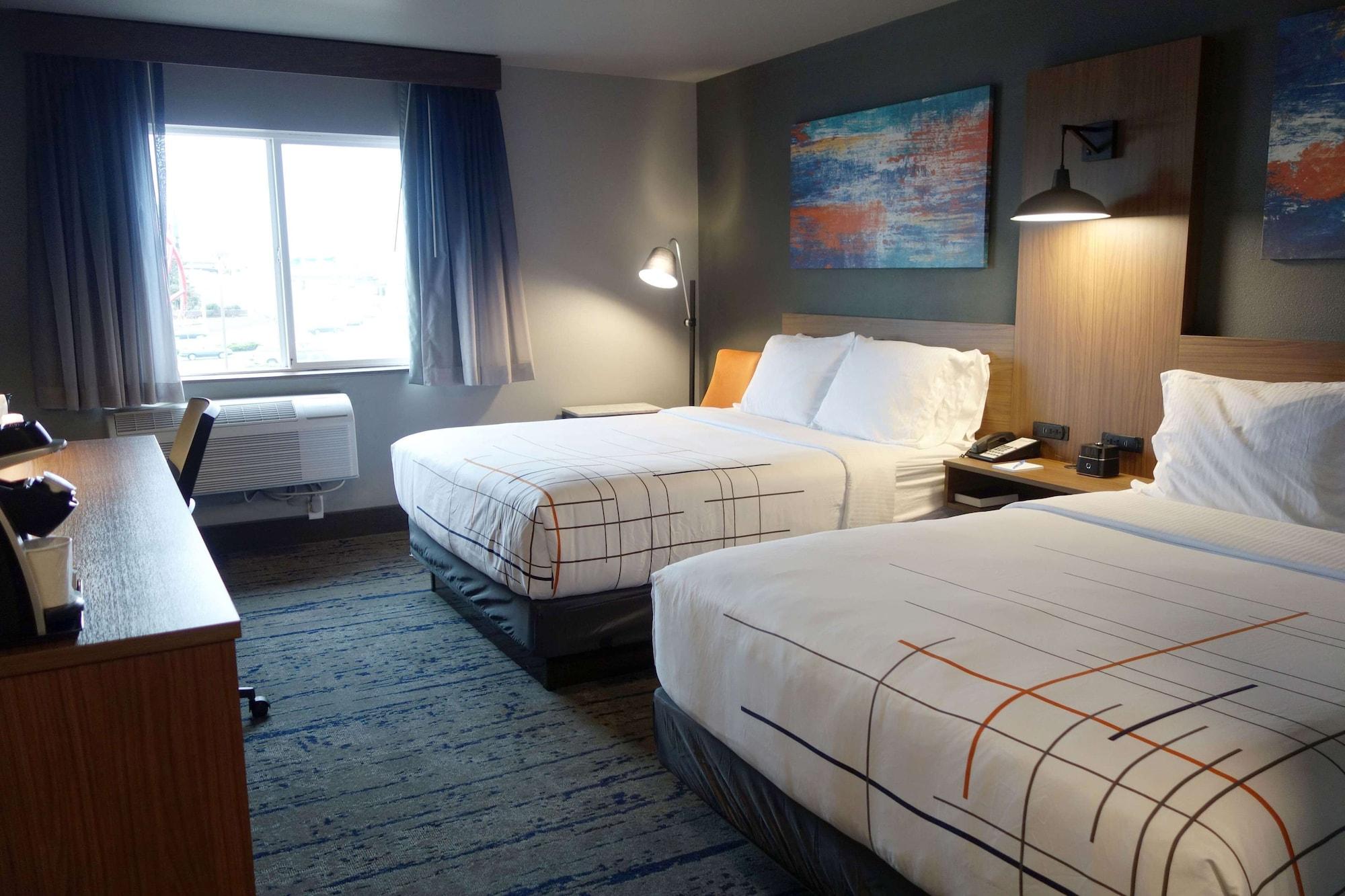 La Quinta Inn & Suites By Wyndham Springfield Exteriér fotografie