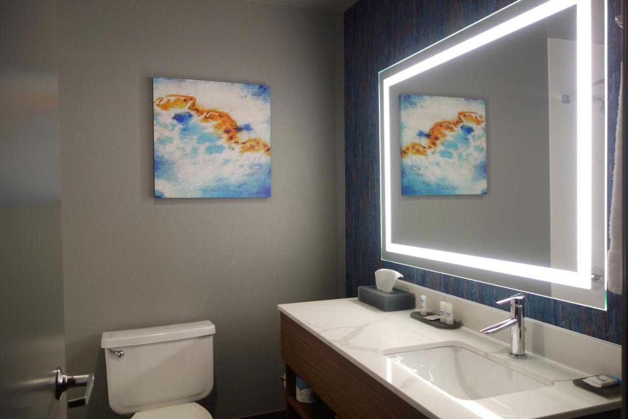La Quinta Inn & Suites By Wyndham Springfield Exteriér fotografie